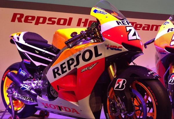 2013 Honda RC213V revealed