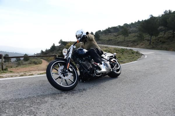 First Ride: Harley-Davidson Breakout review