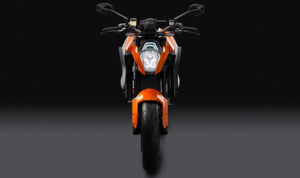 KTM Super Duke R: 0-124mph in 7.2 seconds