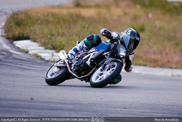 Hyosung GD250N spotted at EICMA