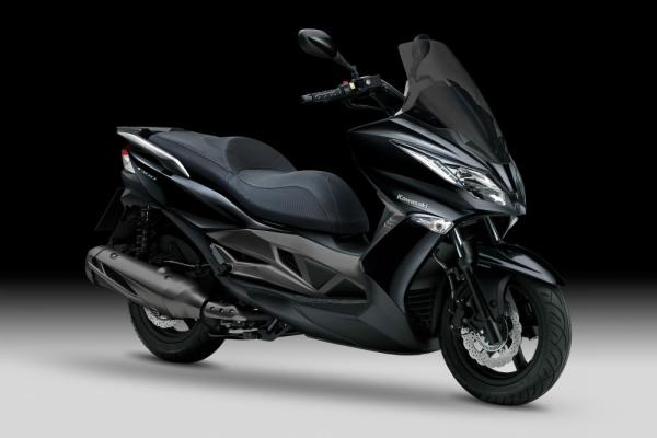 Kawasaki J300 scooter unveiled