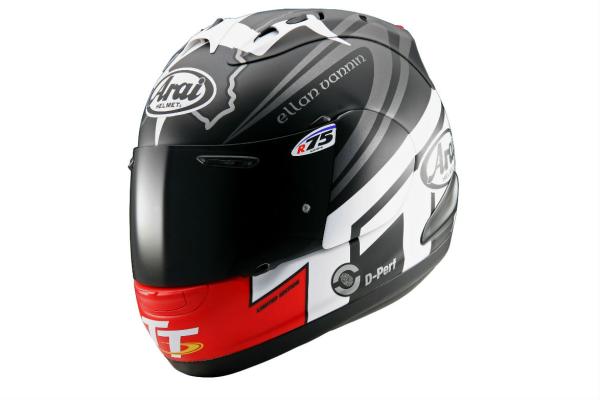 Arai reveals 2014 RX-7 GP IOM TT helmet