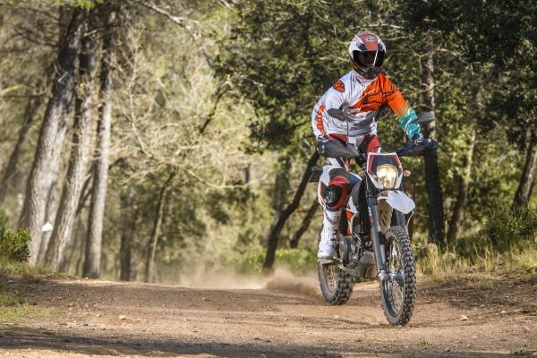 First Ride: 2014 KTM 690 Enduro R review