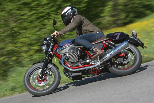 First ride: 2014 Moto Guzzi V7 review