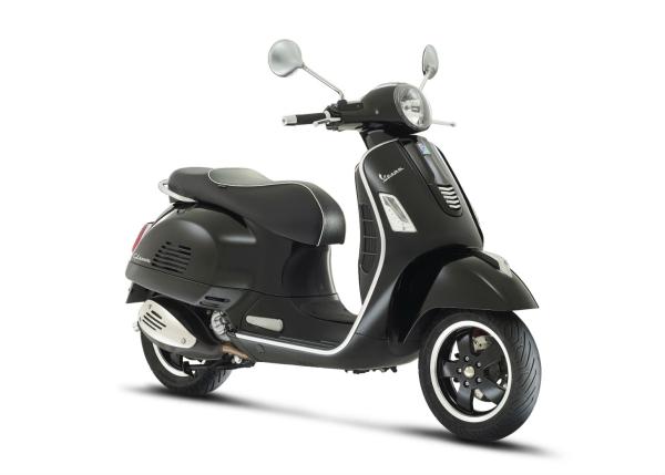 First ride: Vespa GTS 300 Super review