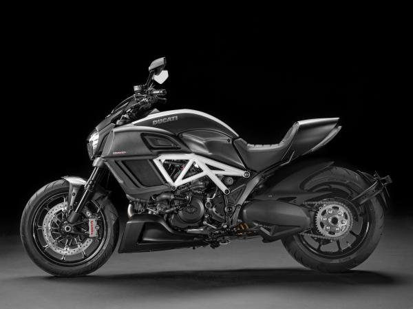 Ducati Diavel 2014 review