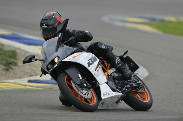 First ride: KTM RC 390 review