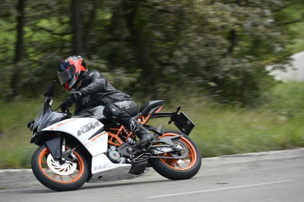 First ride: KTM RC 390 review