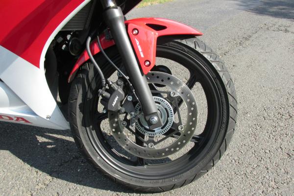 First ride: Honda CBR300R review