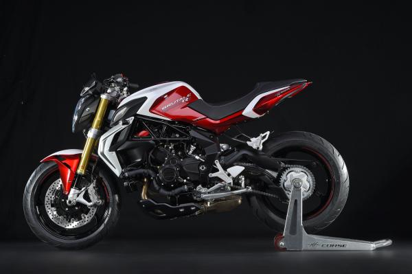 MV Agusta Brutale 800 RR revealed