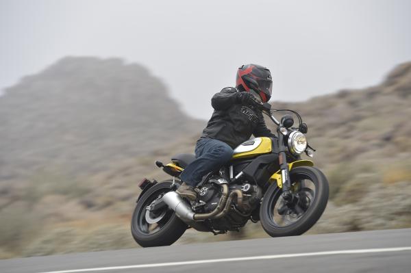 Ducati Scrambler Icon (2015) review