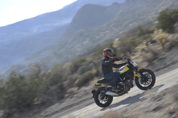 Ducati Scrambler Icon (2015) review