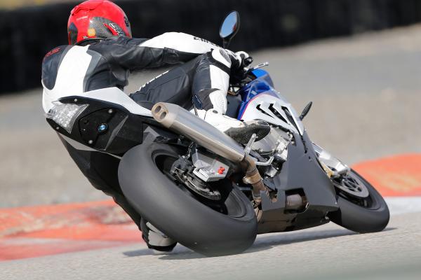 2015 BMW S1000 RR review