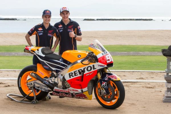 Video: Honda unveils 2015 MotoGP livery