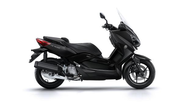 New X-MAX IRON MAX heads Yamaha scooter updates for 2016 | Visordown