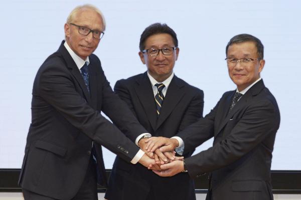 Honda, Yamaha and BMW working together on rider safety technology