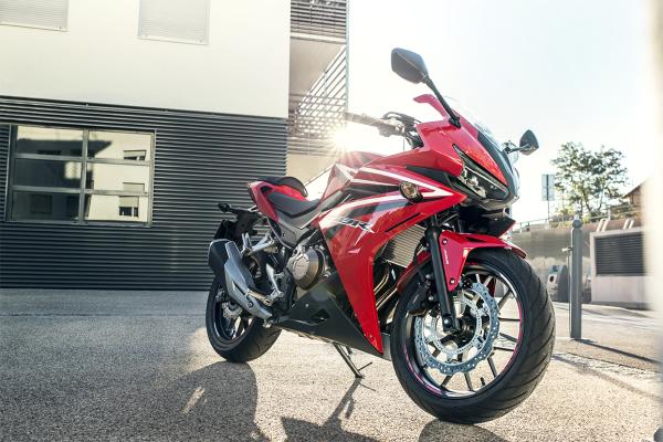 2016 Honda CBR500R debuts