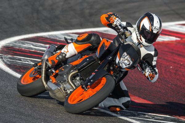 KTM announces new 690 Duke and 690 Duke R