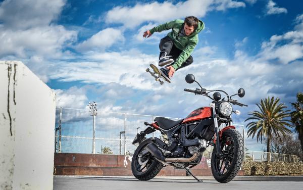 Ducati Scrambler Sixty2 review