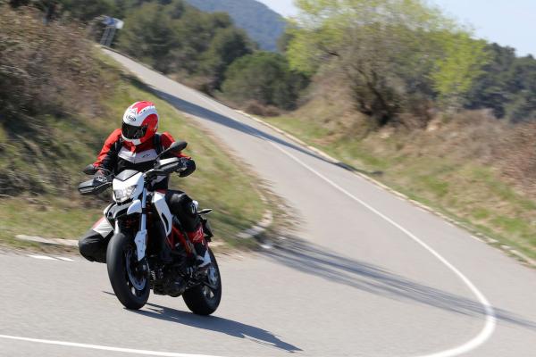 First ride: Ducati Hypermotard 939 / SP review