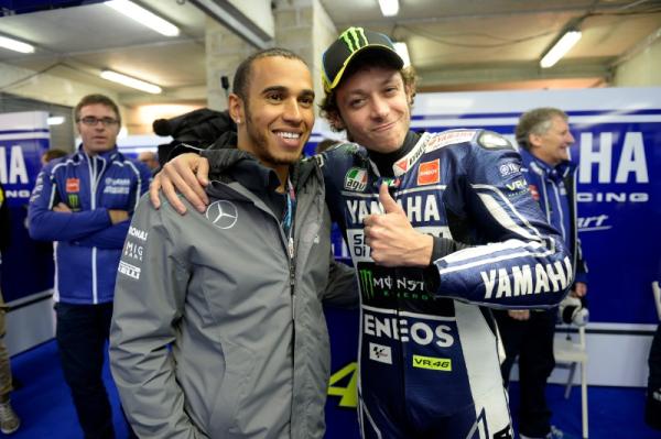 Lewis Hamilton: Rossi is incredible and MotoGP is more exciting than F1