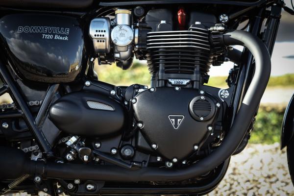 Bonneville T120 review