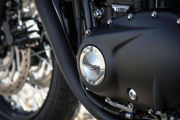 Bonneville T120 review