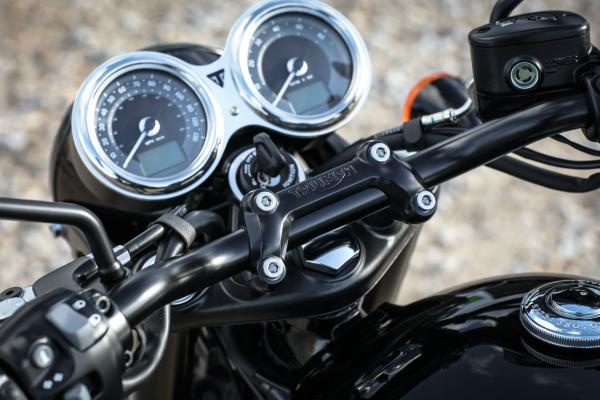 Bonneville T120 review