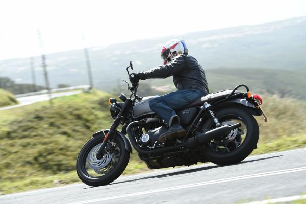 Bonneville T120 review