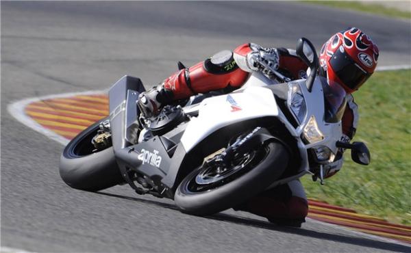 First ride review: Aprilia RSV4-R launch report