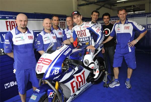 Fiat Yamaha MotoGP livery revealed