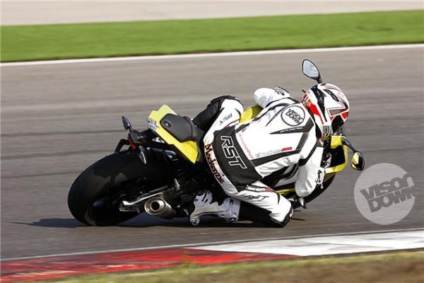 2009 BMW S1000 RR review