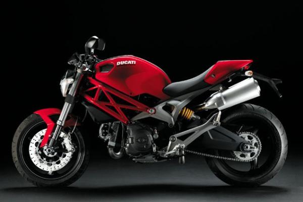 Ducati Monster 696 (2008) review