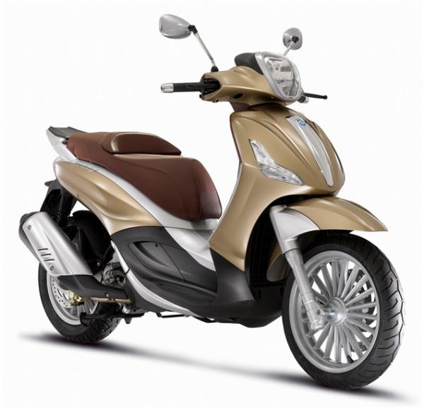 Electric water cooling for new Piaggio Beverly