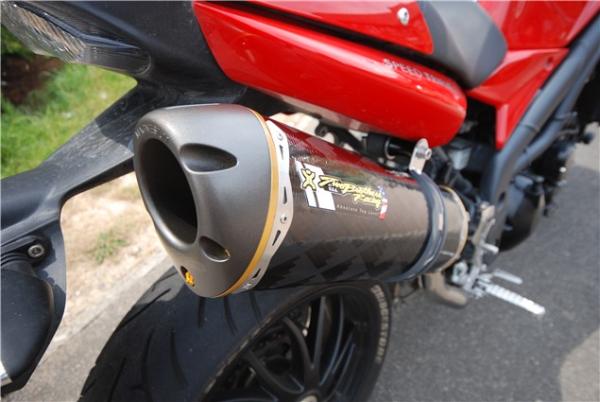 2010 Triumph Speed Triple exhausts tested