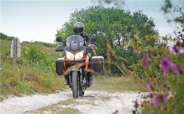 Suzuki launch V-Strom 650XP Expedition