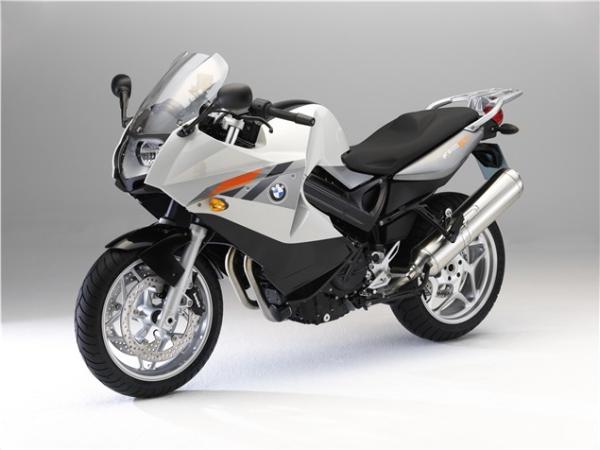 BMW introduce F800ST Touring