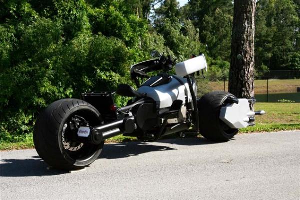 Street-legal Batpod hits the road