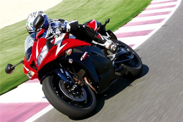 Honda CBR600RR C-ABS launch test review