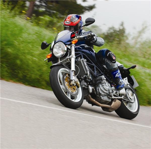 First Ride: 2003 Ducati Monster S4R