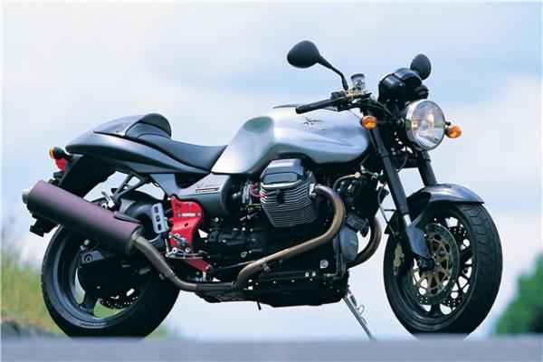 First Ride: 2001 Moto Guzzi V11 Sport Naked review