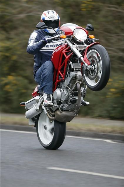 Ducati Monster S2R 1000 (2006)