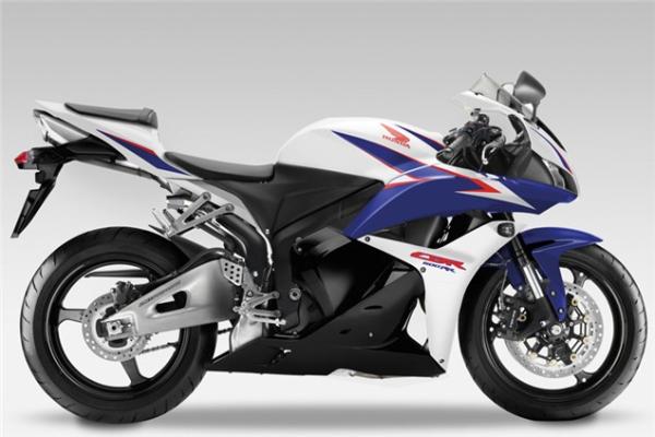 New colour schemes for 2011 Honda CBRs