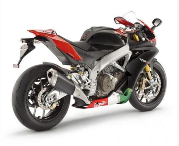 2011 Aprilia RSV4 APRC SE will have traction control