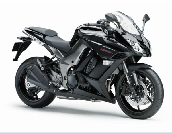 2011 Kawasaki Z1000SX pics and specs