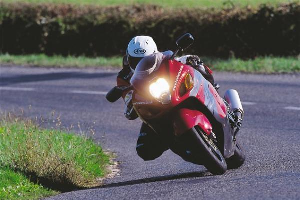 Niall's Spin: Suzuki GSX1300 Hayabusa