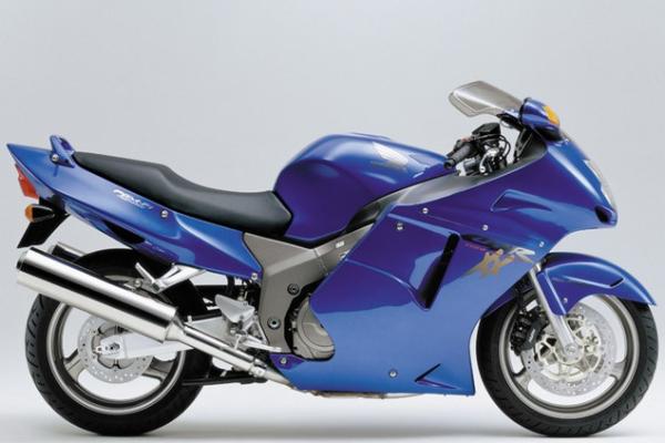 Buyer Guide: Honda CBR1100XX Super Blackbird