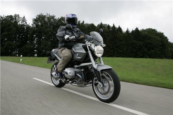 First Ride: 2006 BMW R1200R