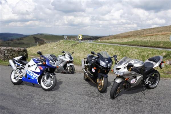 Insurance Refugees: TLR, VFR800, ZX-12R & ZX-10R