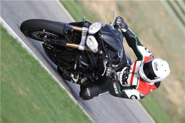 First Impressions: 2011 Triumph Speed Triple